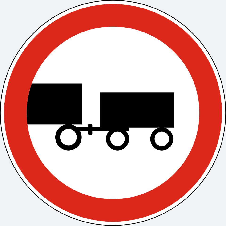 White circle with a red border; a black towing vehicle on the left connected to a trailer on the right, with three visible wheels.